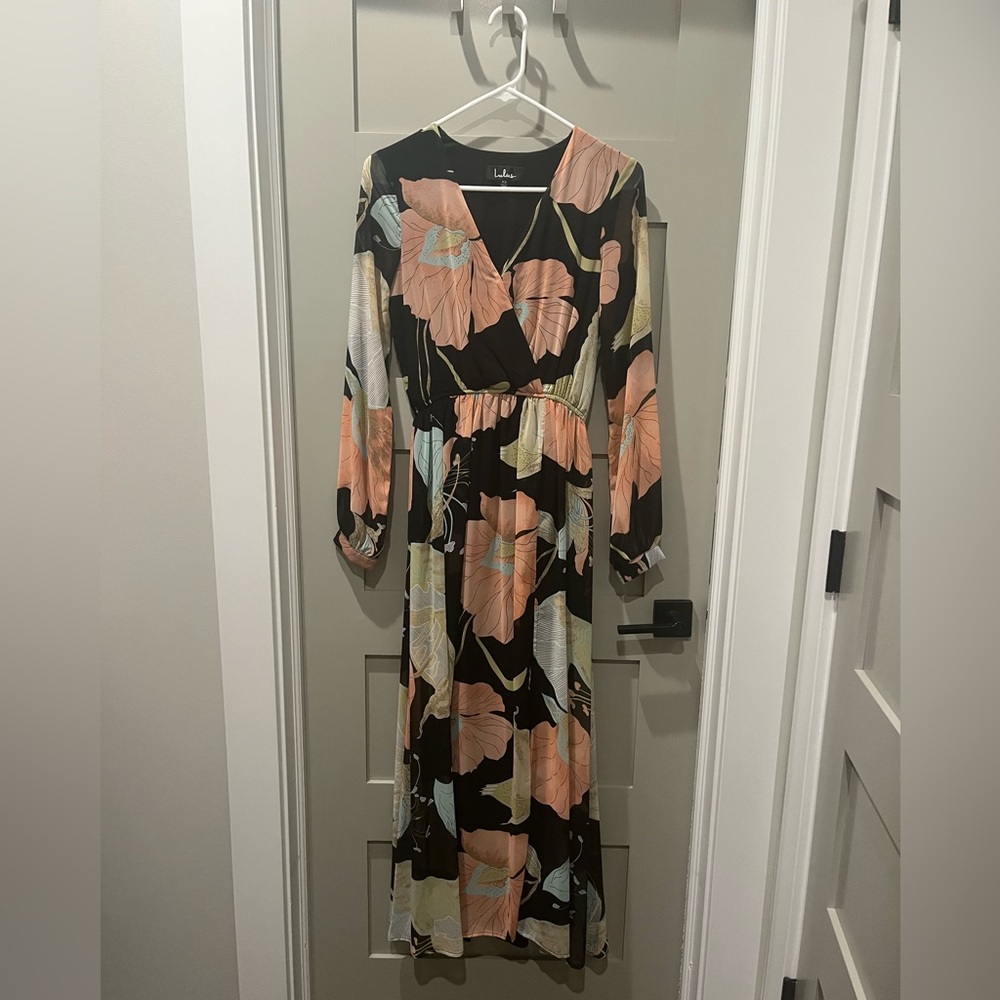 Lulu's Black and Peach Floral Long Sleeve Dress